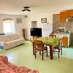 Relax House Near Croatia